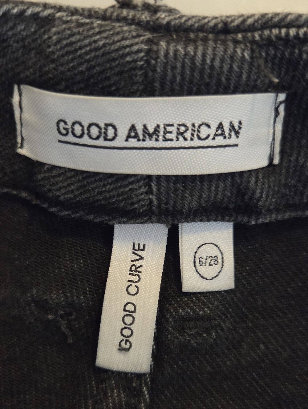 Good American Good Curve High-Rise Washed Black Denim Raw Hem Jeans, 6/28 - Picture 5 of 16